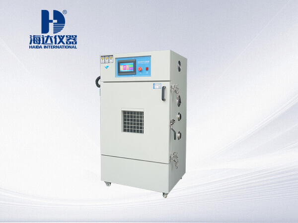 電池?zé)釠_擊試驗(yàn)箱